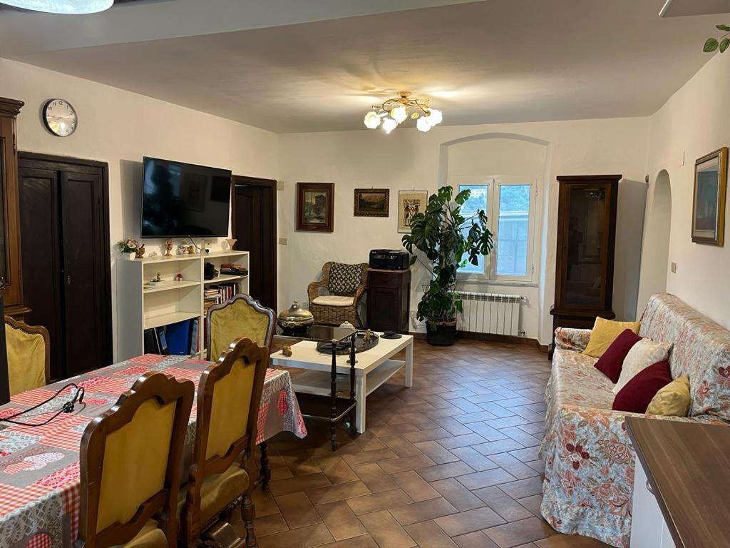 Levantotwo Bedrooms Flat With Terrace Esterno foto